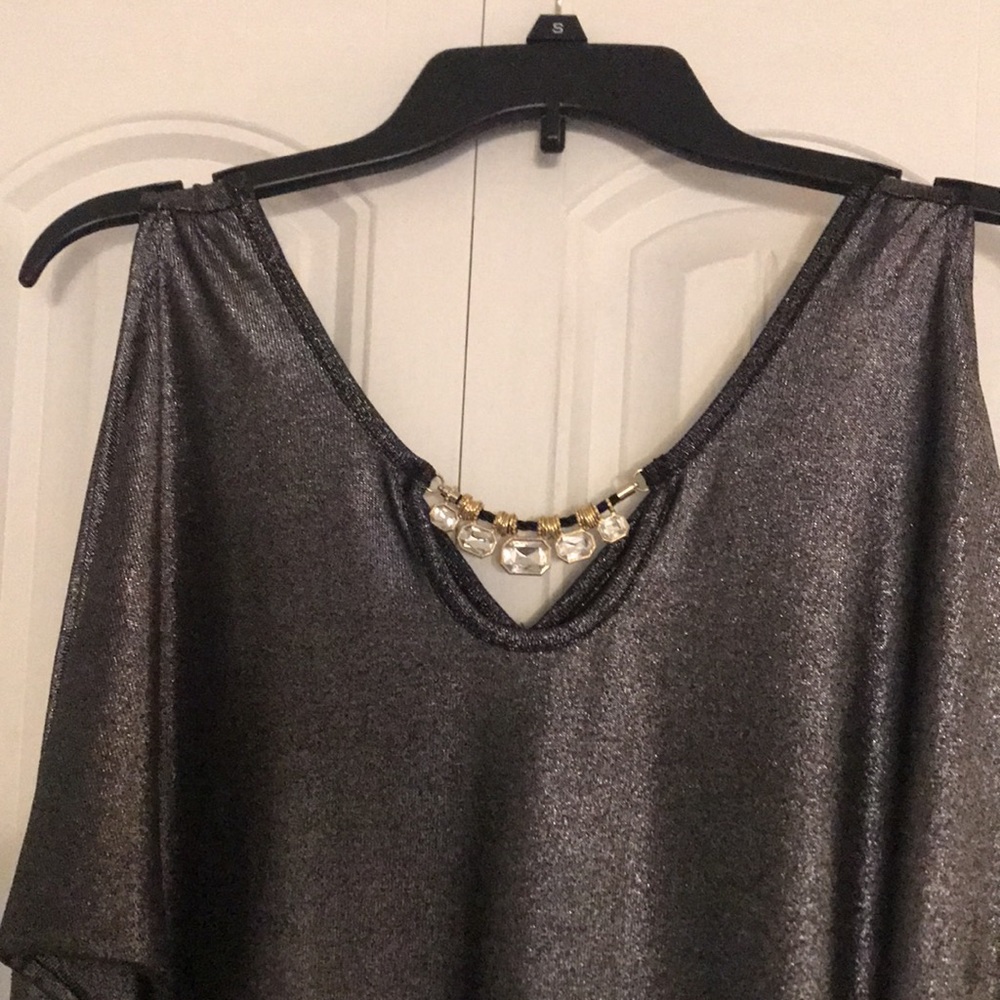 Blouse - Picture 2 of 5
